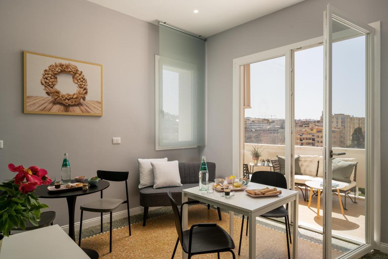 Nue Suites Сассарі Екстер'єр фото
