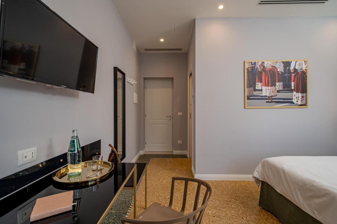 Nue Suites Сассарі Екстер'єр фото
